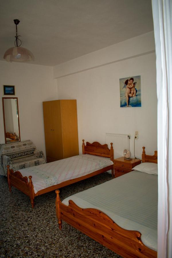 Efterpi Aggeli Apartman Loutrópolis Thermís Kültér fotó